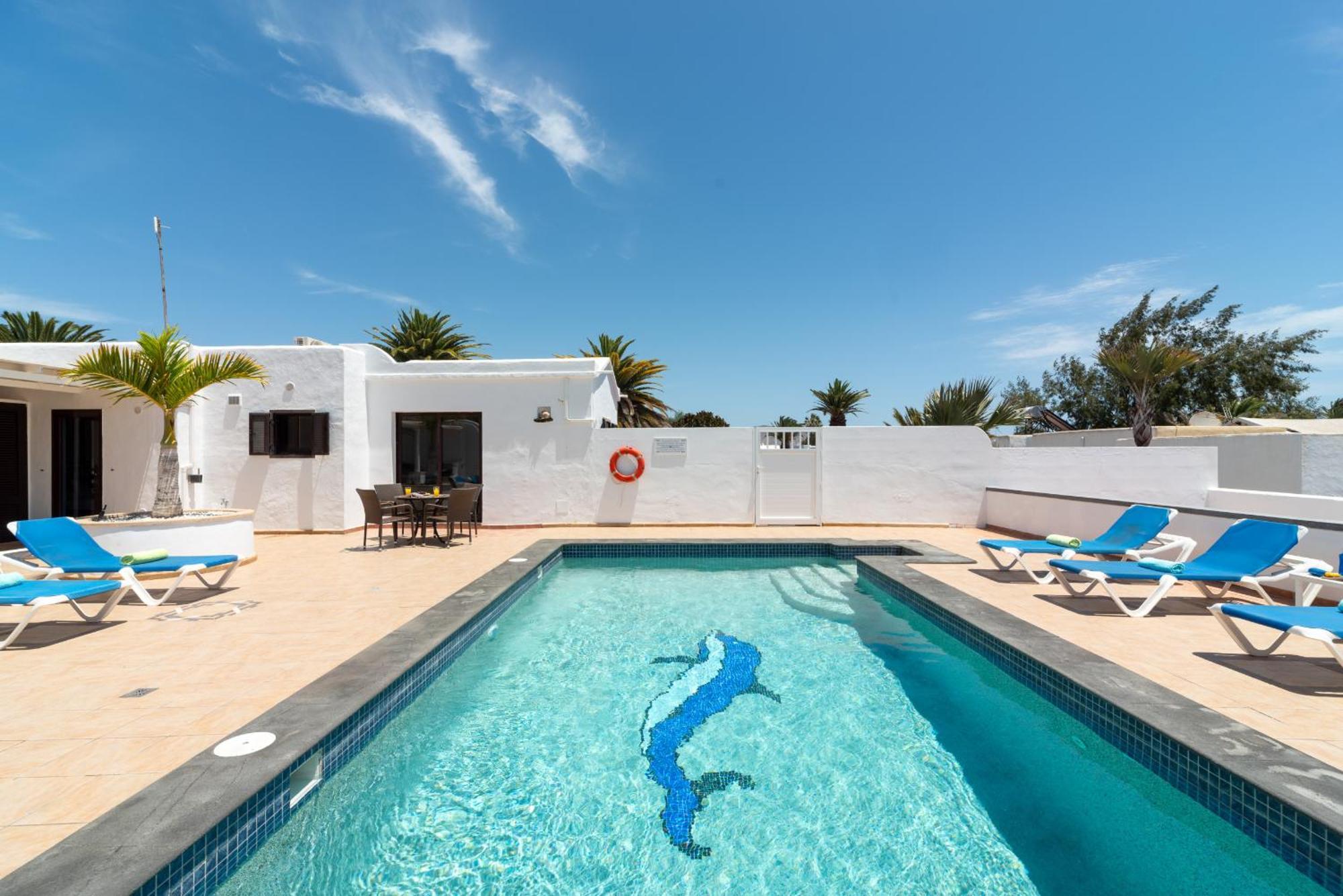 Villa Michelle - Lh114 By Villas Now Ltd Коста Бланка Экстерьер фото